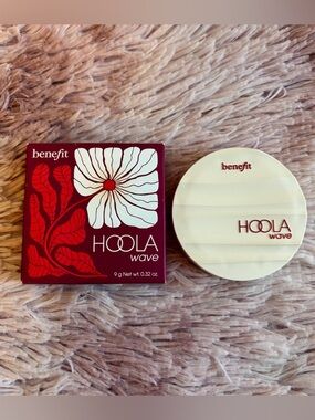 New Benefit Hoola Cream Bronzer